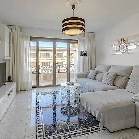Be Amarilla Bay Apartament